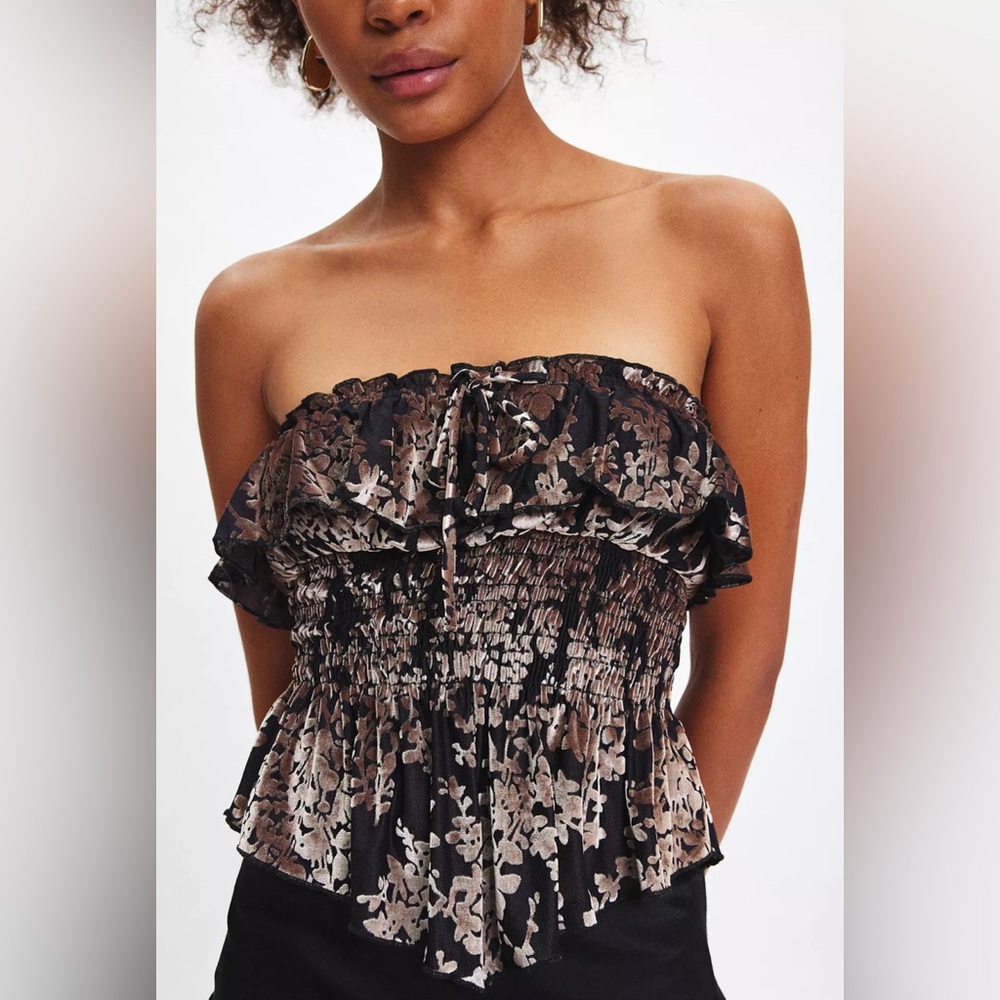 Urban Outfitters Velvet Ruffle Peplum Tube Top